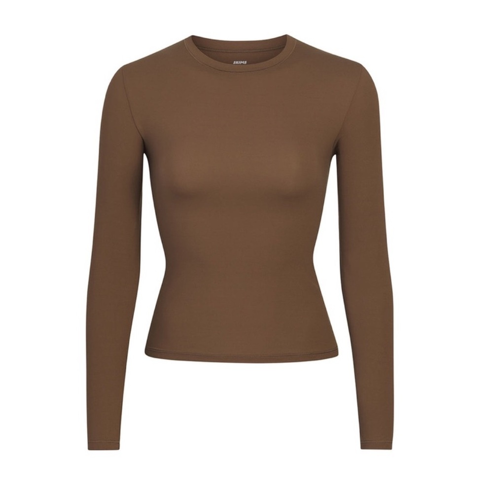 SKIMS Fits Everybody Long Sleeve T-Shirt in Oxide